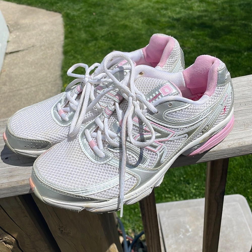 Womens New Balance Walking Shoes